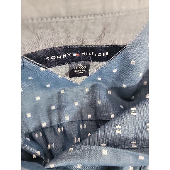 Tommy Hilfiger Women’s Chambray Swiss Dot Sleeveless Button-Up Shirt XL 100% Cot - Picture 6 of 7